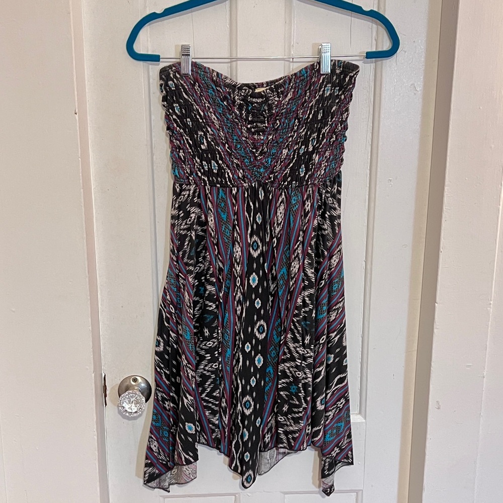 Billabong handkerchief hem dress, size m
